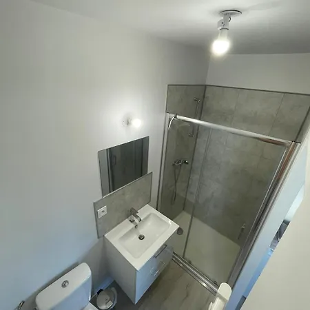 Maisonnette Proche Du Centre Ville, Parking Et Jardin Lägenhet *